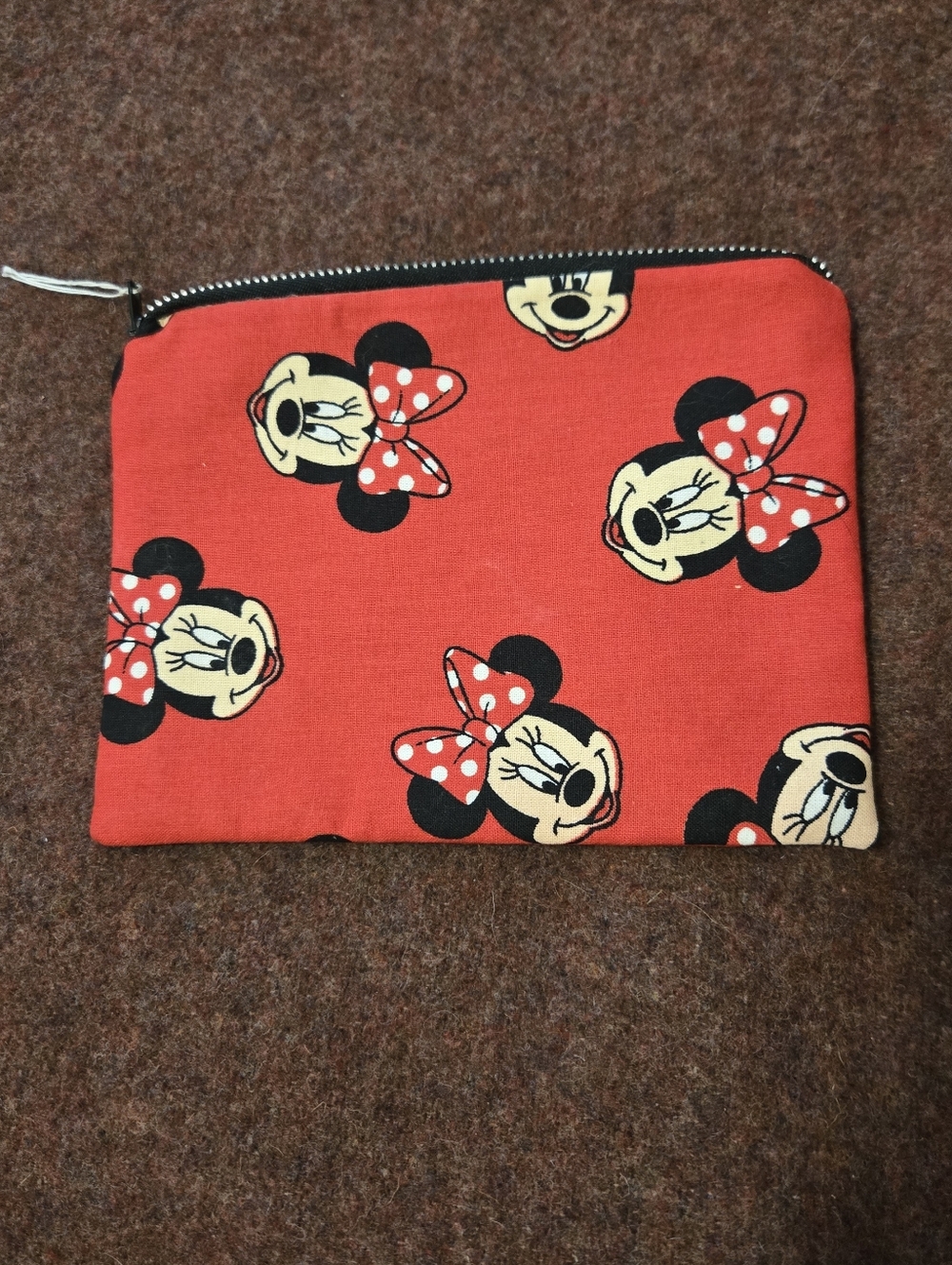 Minnie Mouse Fabric And Zipper Pouch
